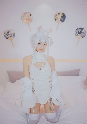 和三个婕子做受hd