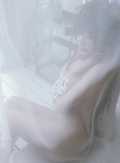 美女下部私部位撒尿