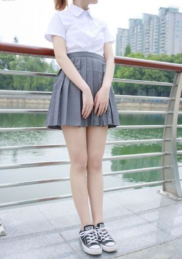 在线午夜电影