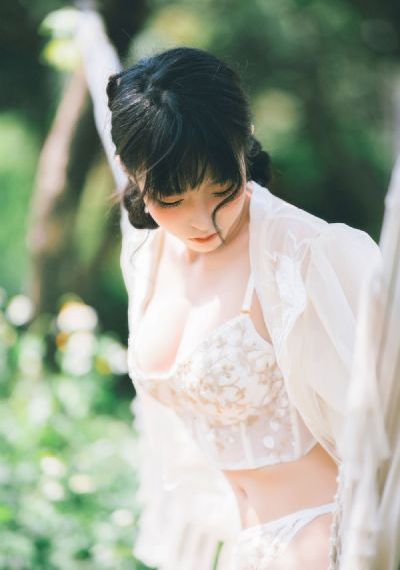 周末同床2在线观看
