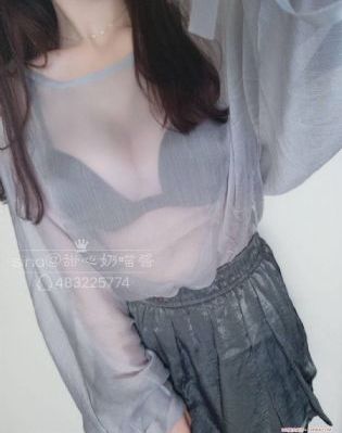 丰满的女人